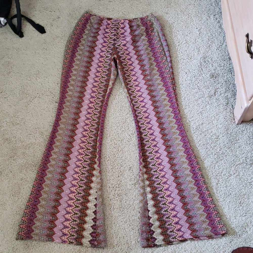 Forever 21 bell bottom fest pants